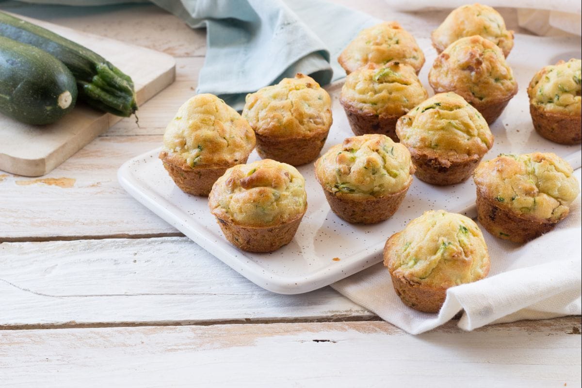 Bouchées de courgettes et saucisse