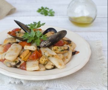 Gnocchis de riz aux moules et tomates cerises