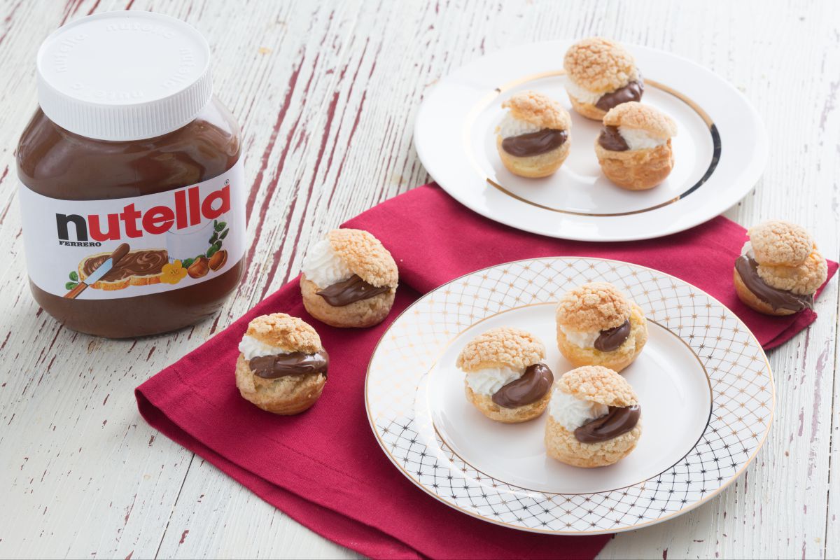 Choux craquelin avec Chantilly et Nutella®
