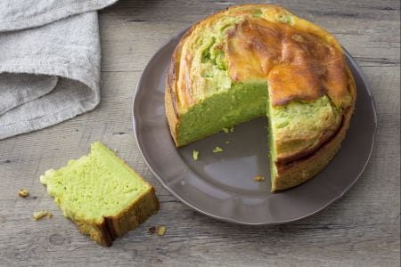 Tarte salée aux petits pois et robiola