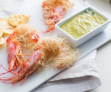 Crevettes en pâte kataifi avec sauce aux asperges