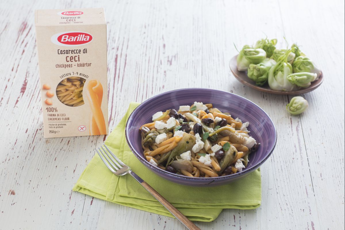 Casarecce de légumineuses avec puntarelle cuites et olives