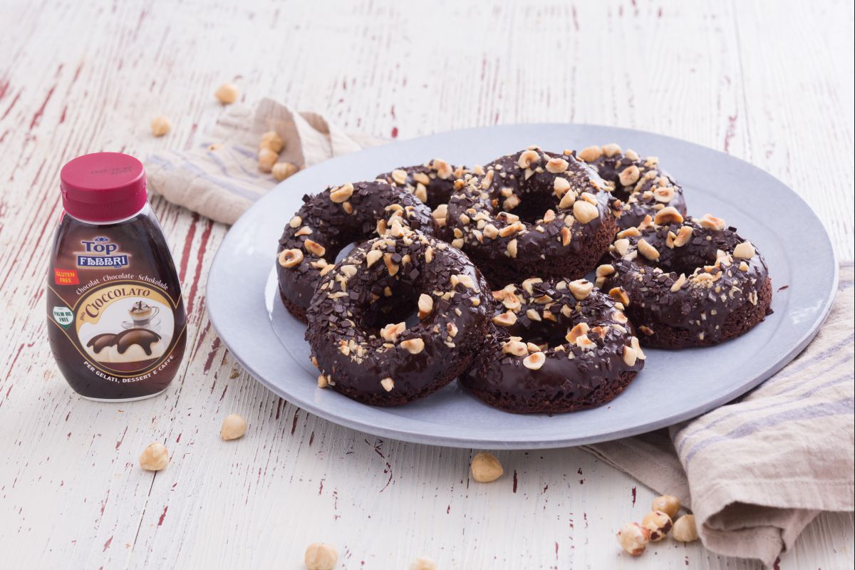 Petits beignets au chocolat et aux noisettes