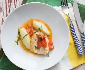 Filets de pagre à l'eau folle avec purée de pommes de terre