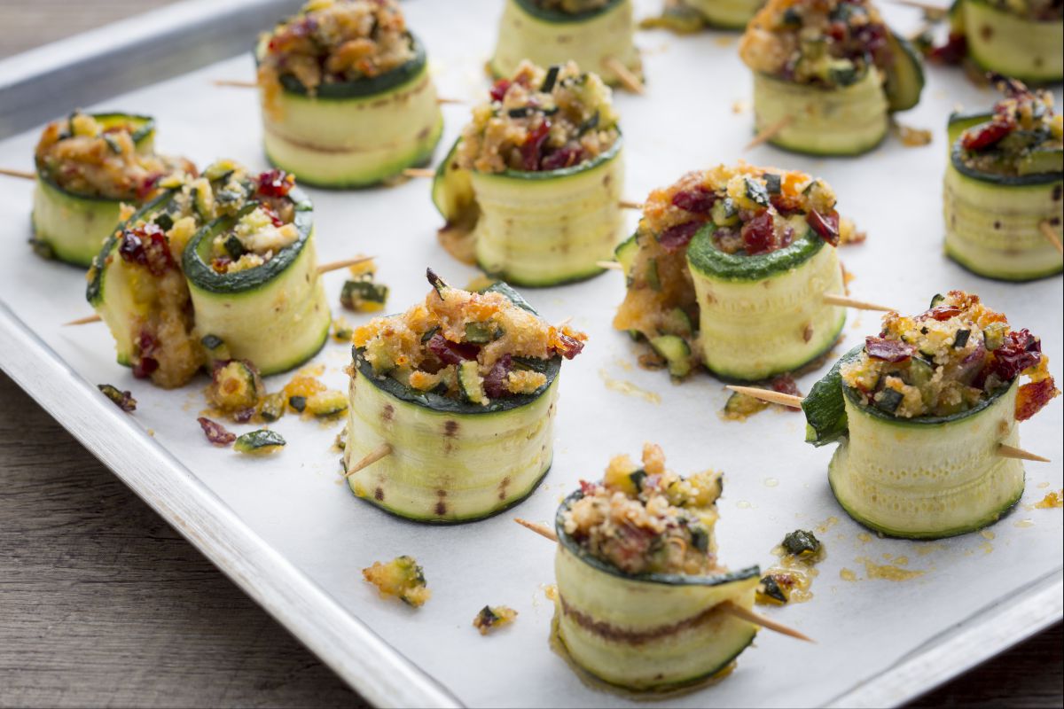 Roulés de courgettes au four