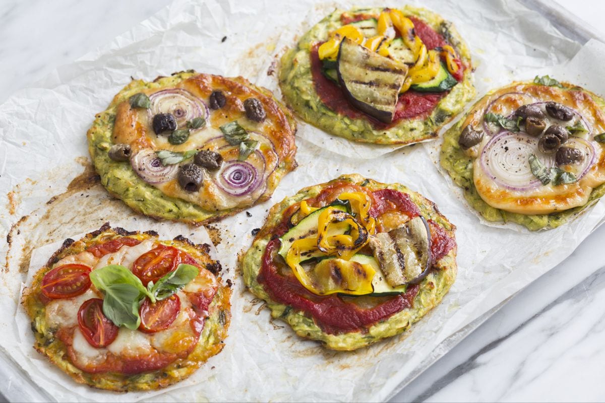 Petites pizzas de courgettes estivales