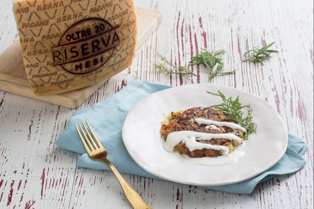 Rösti de courgettes et pommes de terre avec fondue au Grana Padano