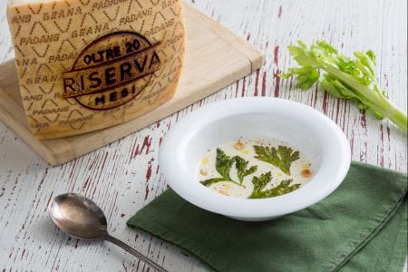 Soupe de Grana Padano et céleri