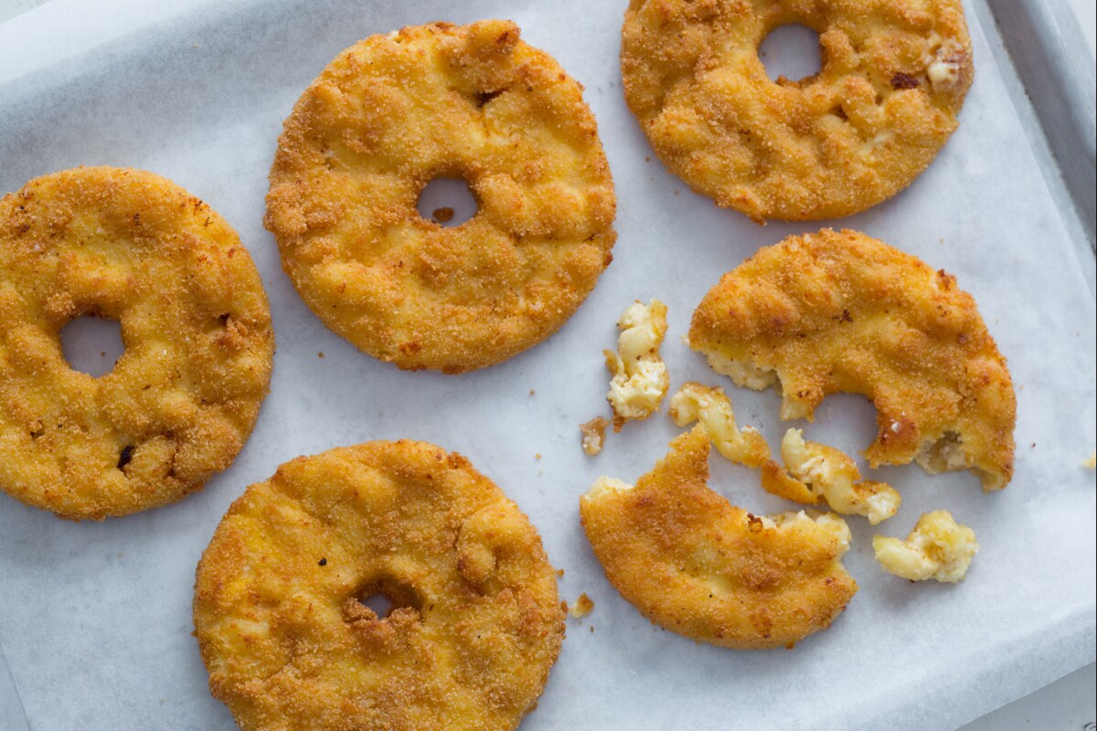Beignets de mac and cheese