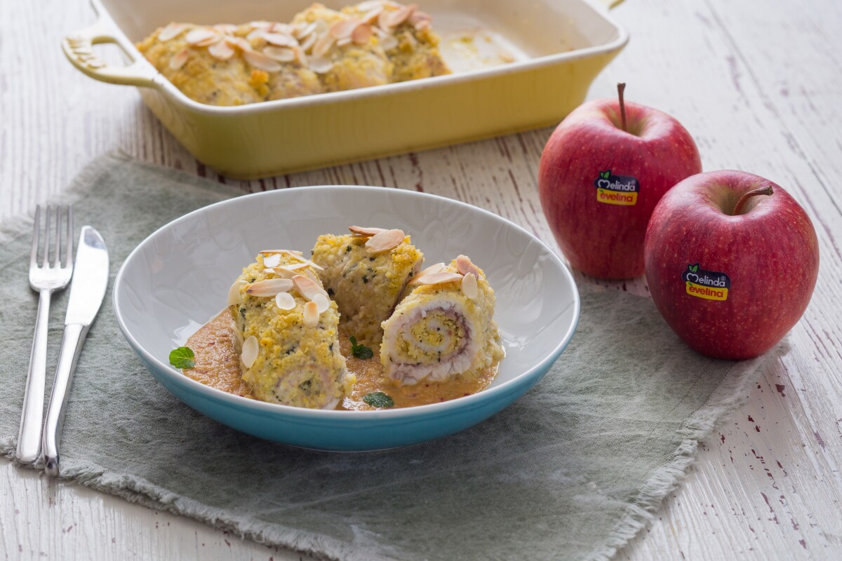 Roulades d'espadon avec sauce aux pommes