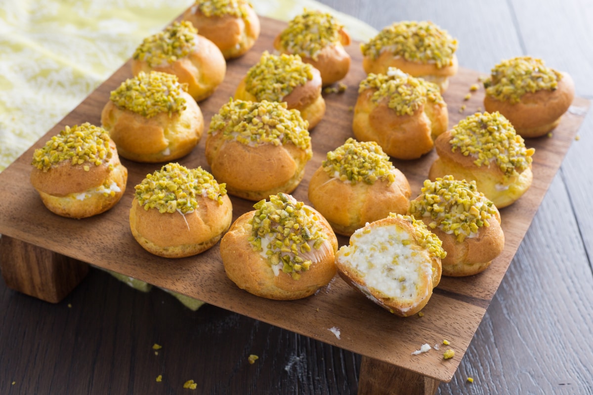 Choux à la crème de ricotta et pistaches