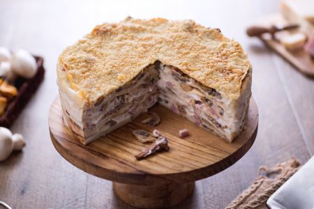 Gâteau de crêpes aux champignons