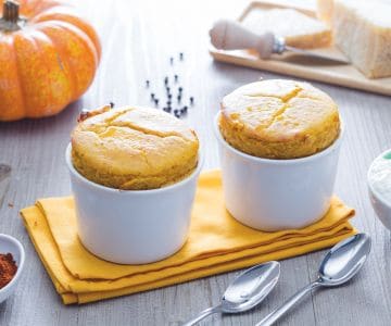 Soufflé à la citrouille et paprika avec crème de burrata
