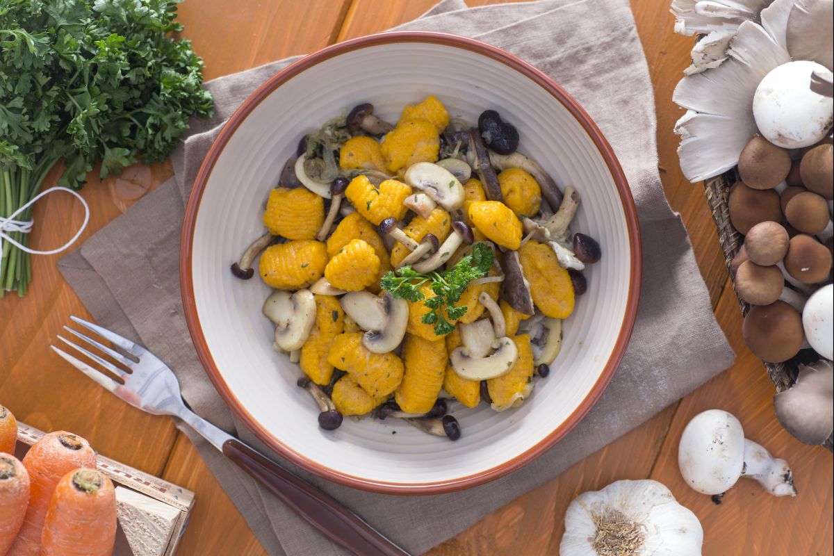 Gnocchetti de carottes aux champignons variés