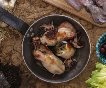 Calamars farcis à la scarole