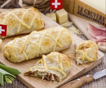 Mini strudel avec poireau, speck et Gruyère