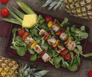 Brochettes marinées à l'ananas