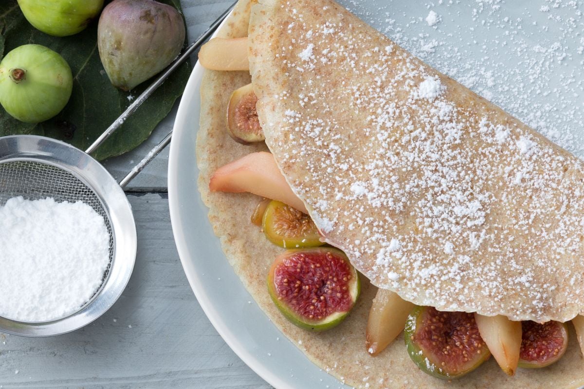 Crêpes complètes aux figues et poires