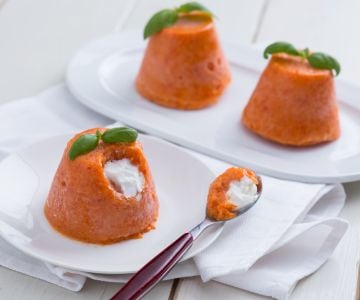 Mini bavarois au poivron et à la robiola