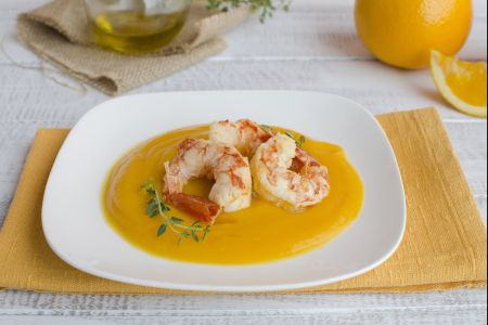 Crevettes à l'orange sur crème de potiron