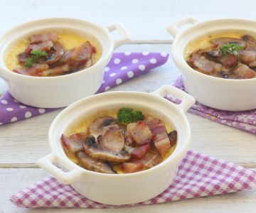 Crème salée aux champignons et lardons