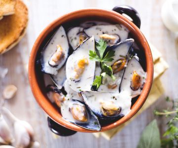Moules à la sauce au vin blanc et à la crème