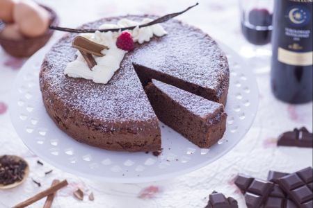 Gâteau au vin rouge