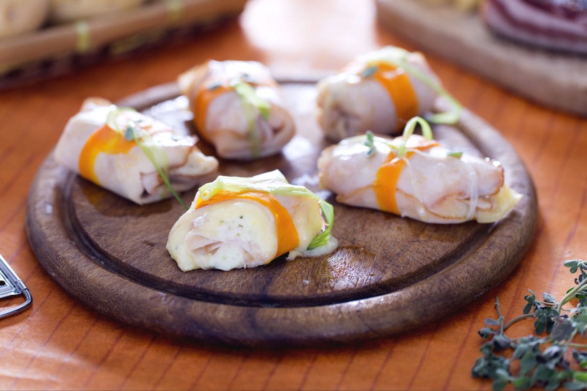 Roulades de dinde avec pommes de terre, ricotta et lard