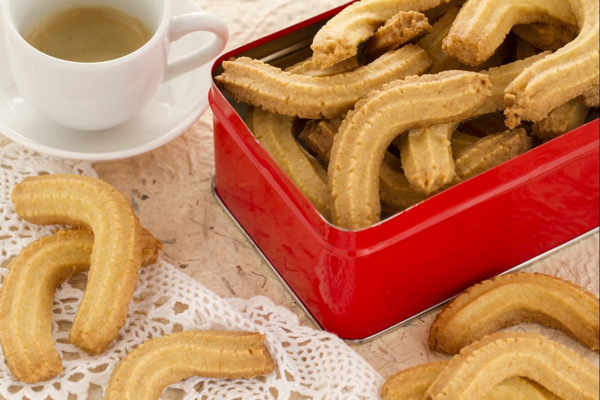 Biscuits type Krumiri
