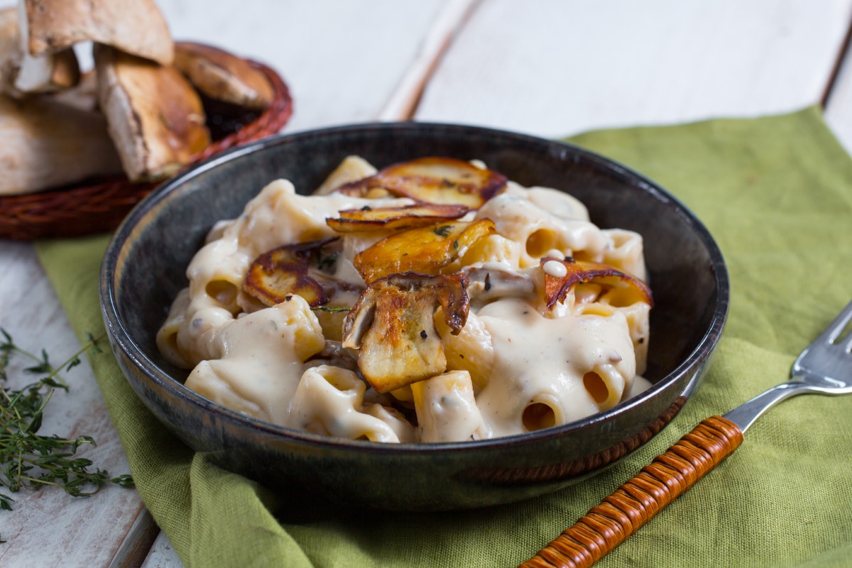 Pâtes à la crème de Parmesan et cèpes