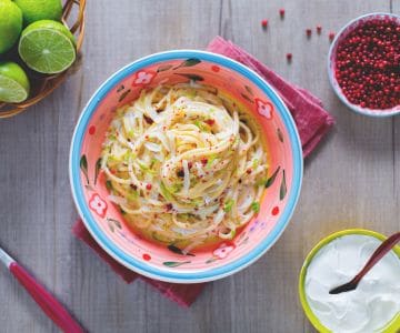 Vermicelles au citron vert et poivre rose