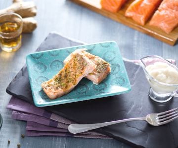 Filet de saumon au poivre vert avec gingembre et lime