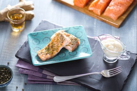 Filet de saumon au poivre vert avec gingembre et lime
