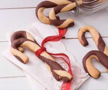 Biscuits torsadés en forme de canne en sucre