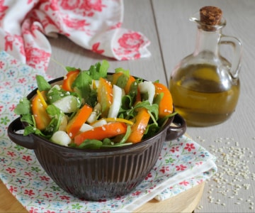Salade de kakis, roquette et fenouil