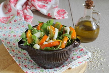 Salade de kakis, roquette et fenouil