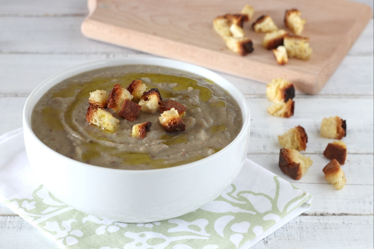 Crème de pommes de terre et lentilles au curry