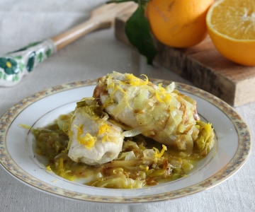Roulades de poulet aux poireaux et agrumes