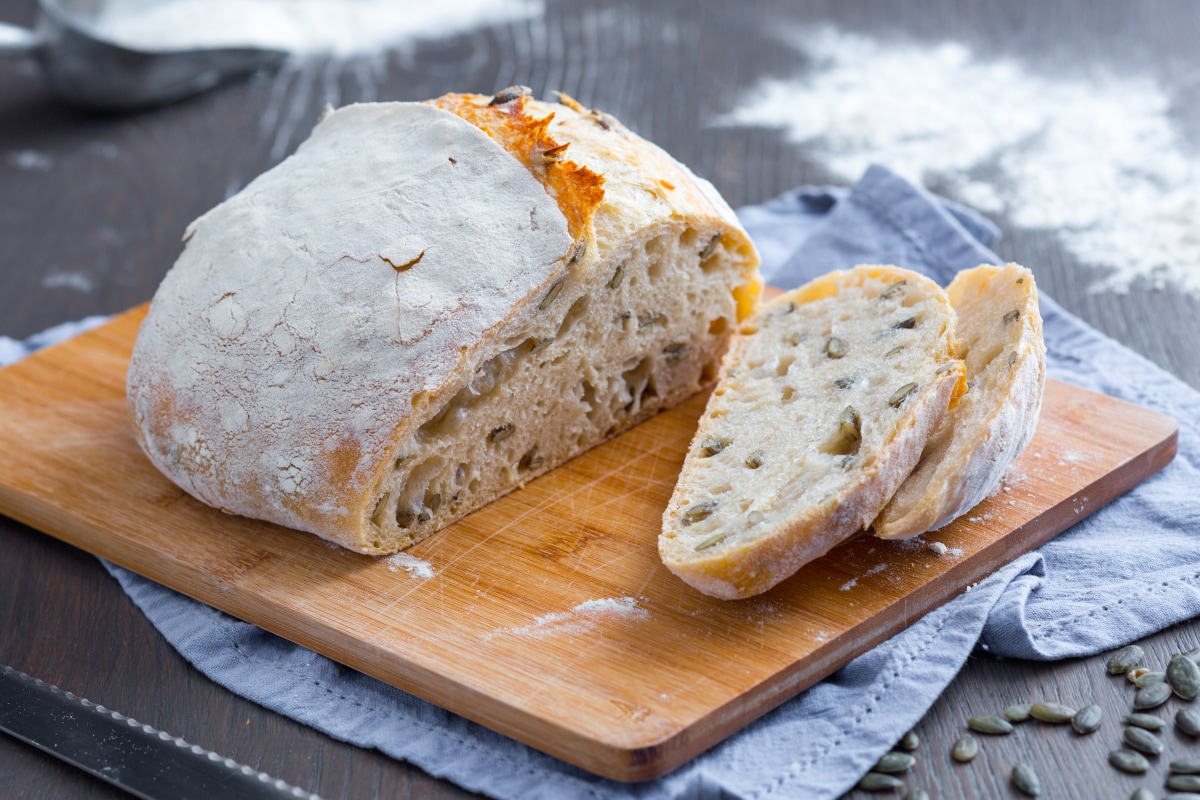 Pain au levain et graines de courge