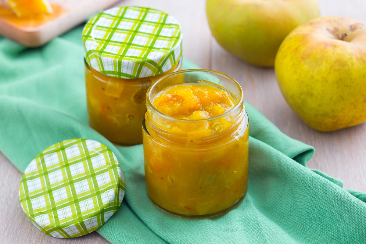 Chutney de pommes au safran