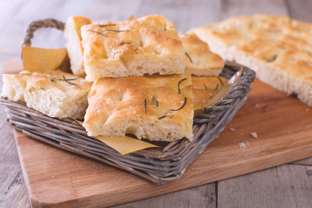 Focaccia simple faite maison