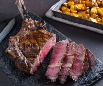 Tomahawk grillé