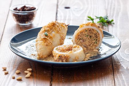 Calamars farcis au four