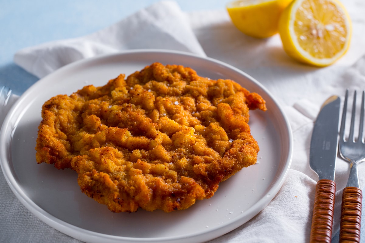 Escalope viennoise (Wiener Schnitzel)