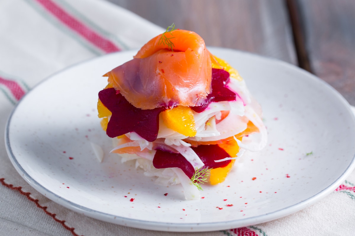 Carpaccio de saumon fumé avec fenouil et orange