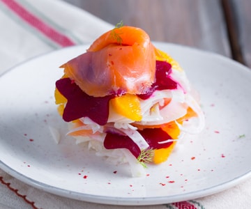 Carpaccio de saumon fumé avec fenouil et orange