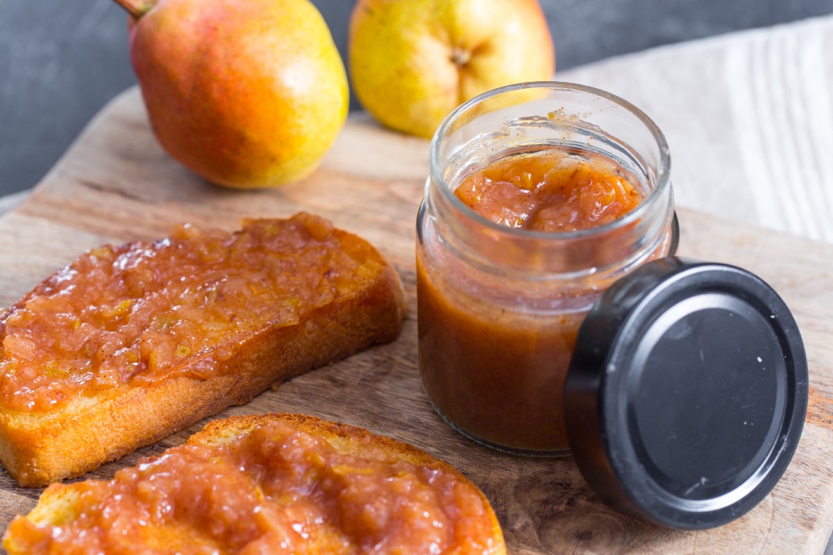 Confiture de poires et cannelle