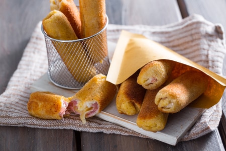 Roulés de pain de mie jambon et fromage