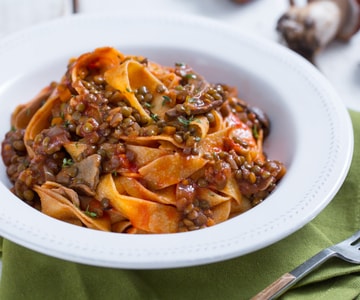 Pappardelle au ragù de lentilles et champignons
