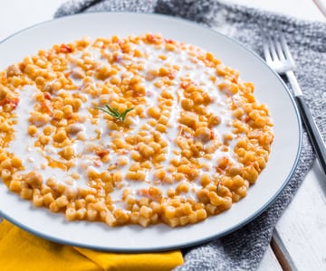 Pâtes aux pois chiches et taleggio